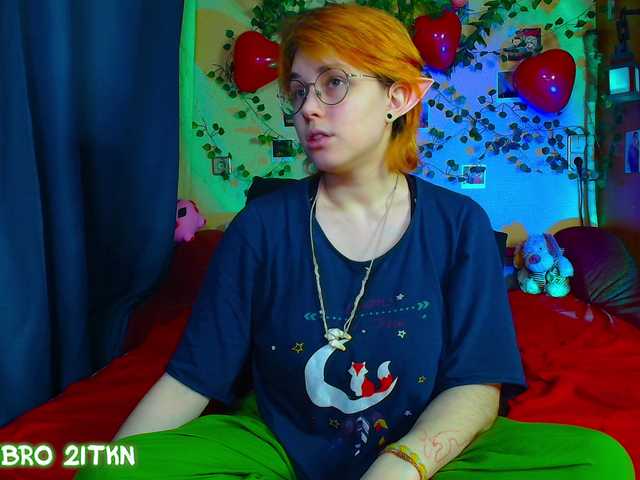 Tricky-Kitsune's BongaCams show and profile