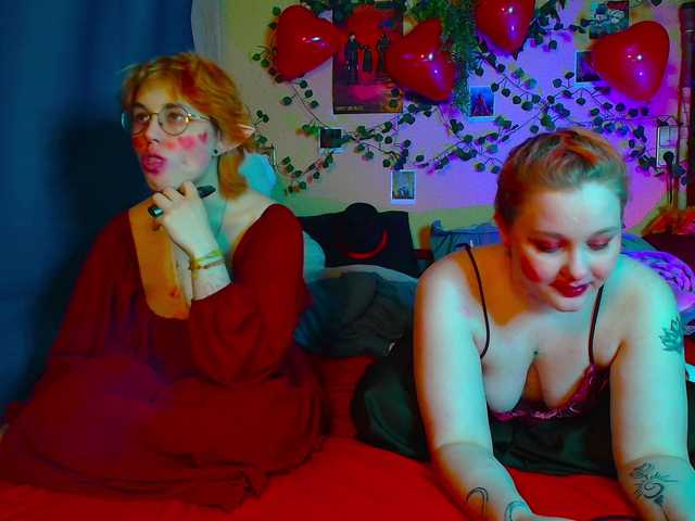 Tricky-Kitsune's BongaCams show and profile