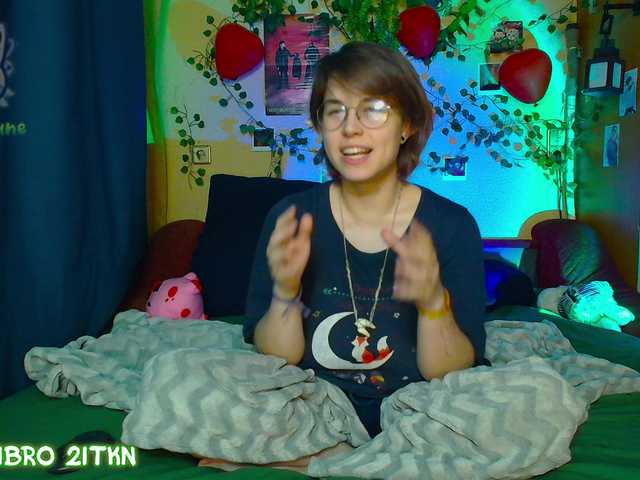 Tricky-Kitsune's BongaCams show and profile