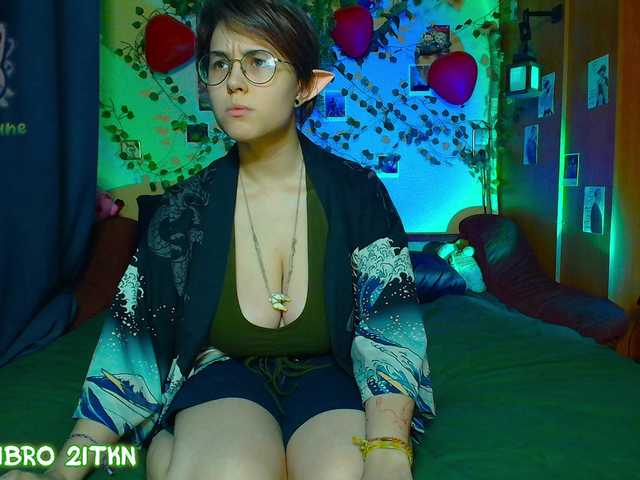 Tricky-Kitsune's BongaCams show and profile