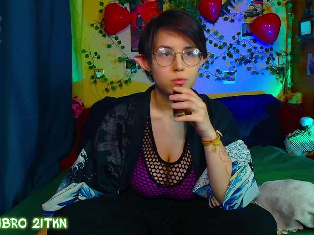 Tricky-Kitsune's BongaCams show and profile