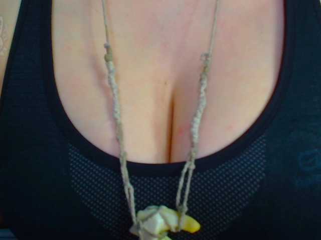 Tricky-Kitsune's BongaCams show and profile