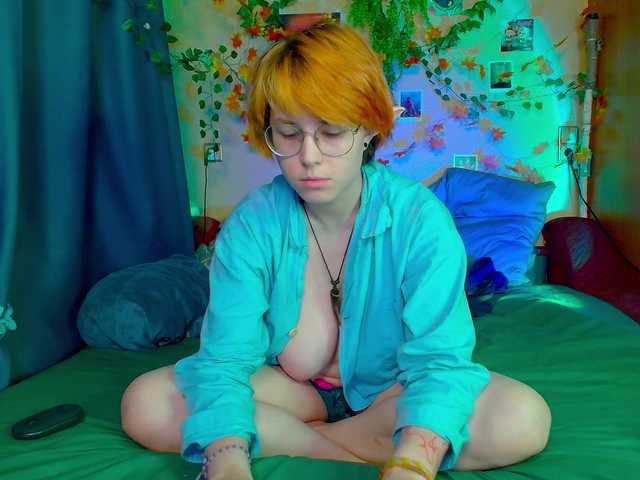 Tricky-Kitsune from BongaCams is Freechat