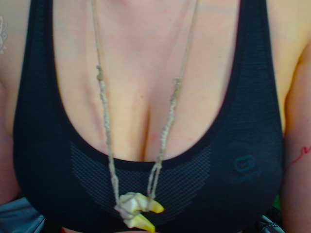 Tricky-Kitsune's BongaCams show and profile