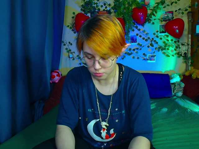 Tricky-Kitsune's BongaCams show and profile