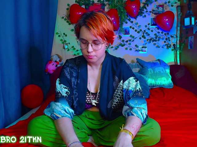 Tricky-Kitsune's BongaCams show and profile