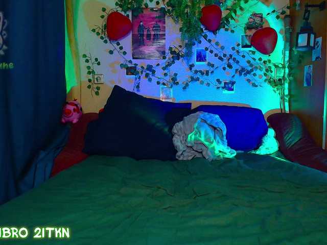 Tricky-Kitsune's BongaCams show and profile