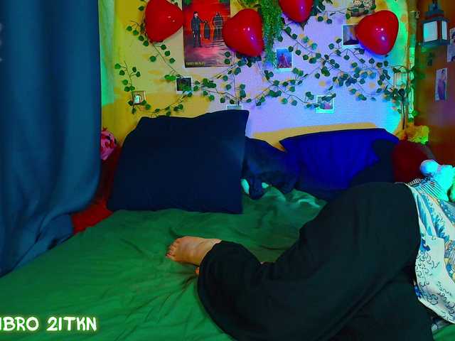 Tricky-Kitsune's BongaCams show and profile