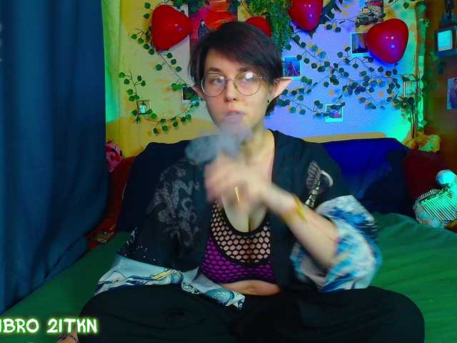 Tricky-Kitsune's BongaCams show and profile