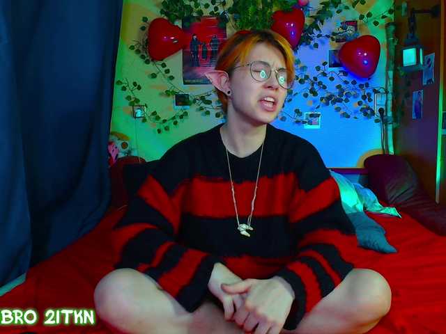 Tricky-Kitsune's BongaCams show and profile