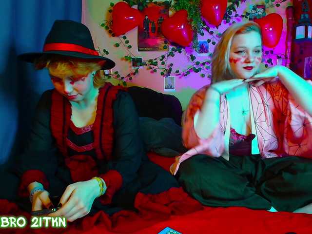 Tricky-Kitsune's BongaCams show and profile