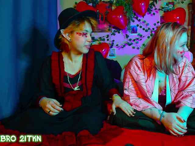 Tricky_Kitsune webcam