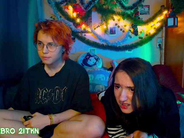 Tricky_Kitsune webcam