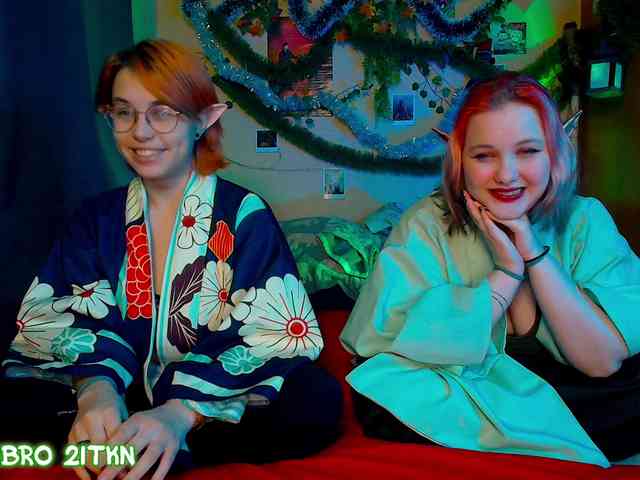 Tricky_Kitsune webcam