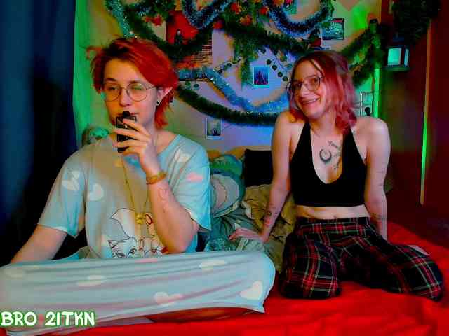 Tricky_Kitsune webcam