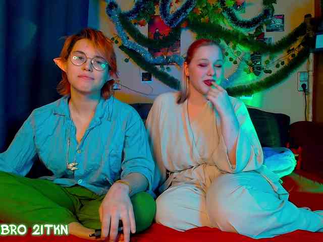 Tricky_Kitsune webcam