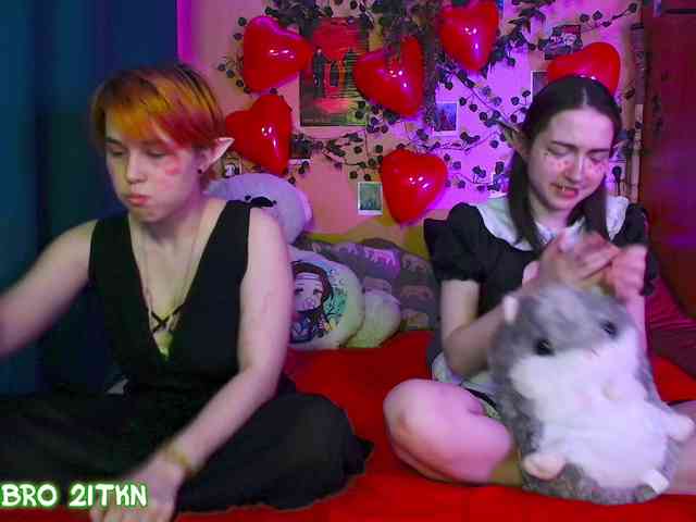 Tricky_Kitsune webcam