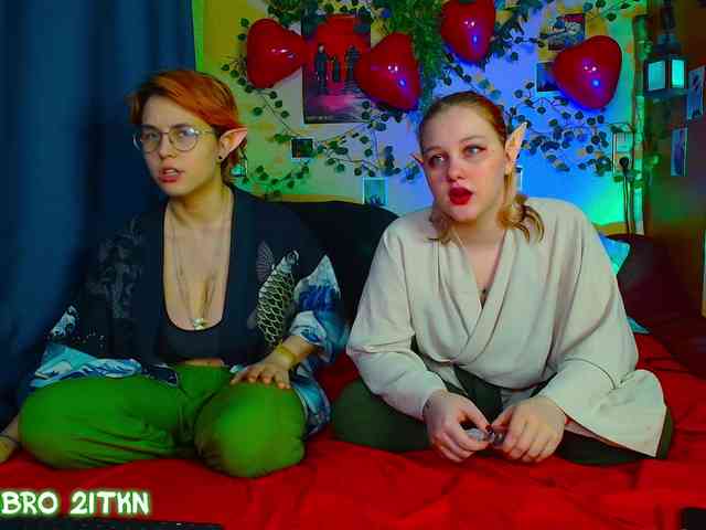 Tricky_Kitsune webcam