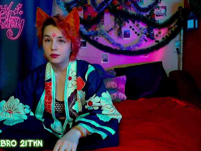 Tricky_Kitsune webcam