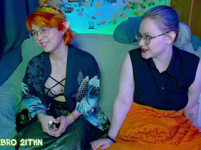 Tricky_Kitsune webcam