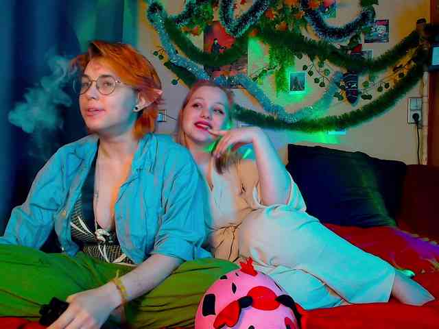 Tricky_Kitsune webcam