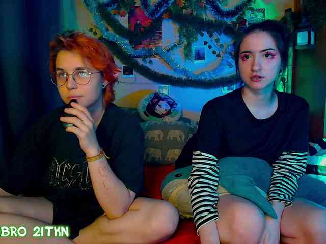 Tricky_Kitsune webcam