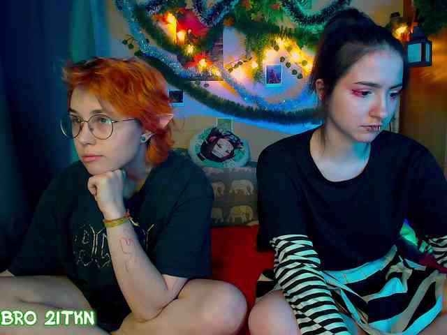 Tricky_Kitsune webcam