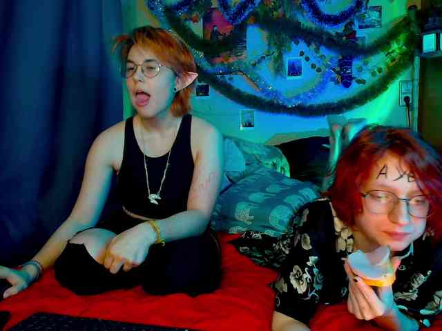 Tricky_Kitsune webcam