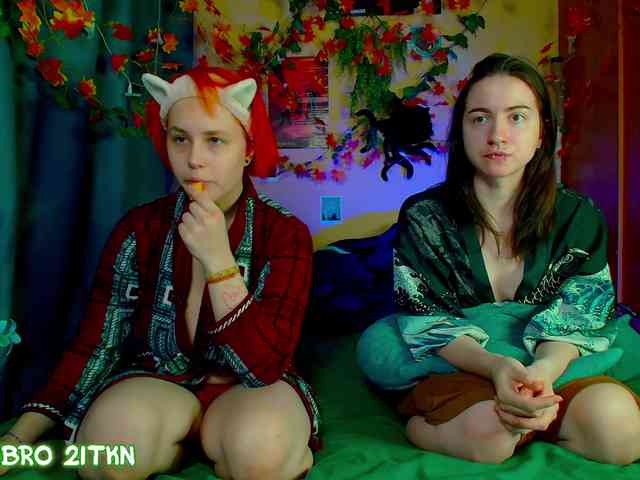 Tricky_Kitsune webcam