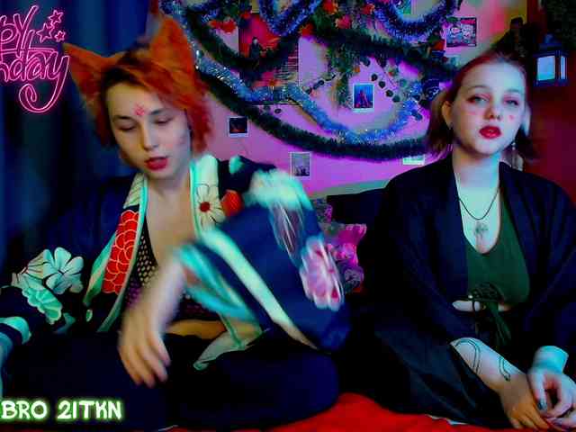 Tricky_Kitsune webcam