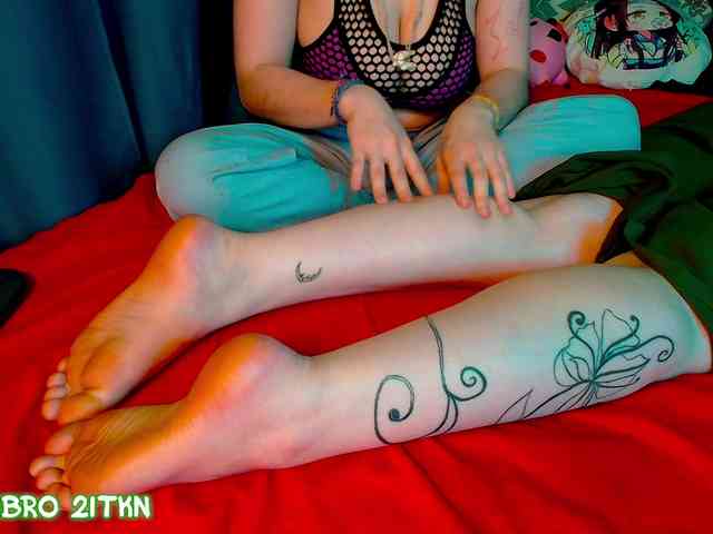 Tricky_Kitsune webcam