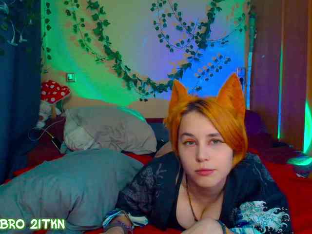 Tricky_Kitsune webcam