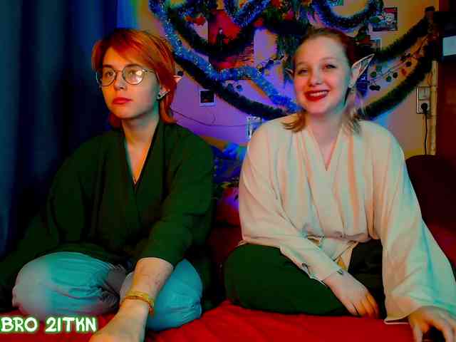 Tricky_Kitsune webcam