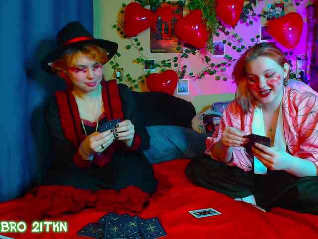 Tricky_Kitsune webcam