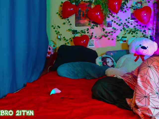 Tricky_Kitsune webcam