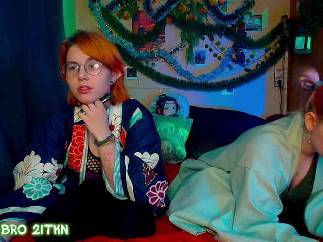 Tricky_Kitsune webcam