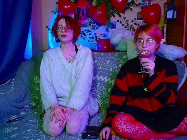 Tricky_Kitsune webcam