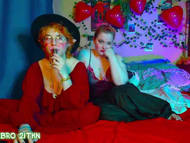 Tricky_Kitsune webcam