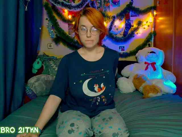 Tricky_Kitsune webcam
