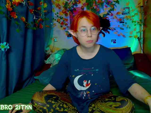 Tricky_Kitsune webcam