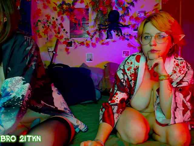 Tricky_Kitsune webcam