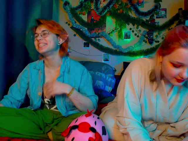 Tricky_Kitsune webcam