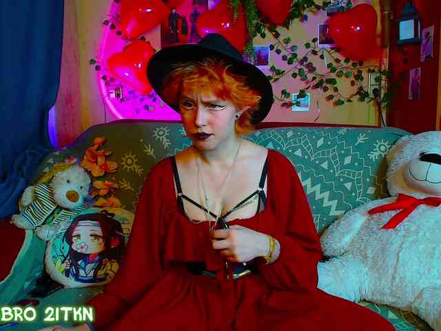 Tricky_Kitsune webcam