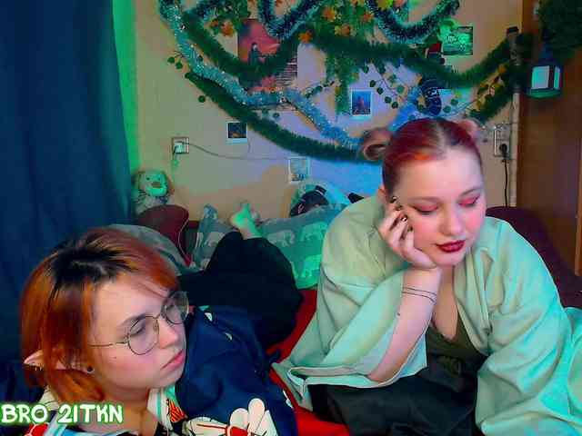 Tricky_Kitsune webcam