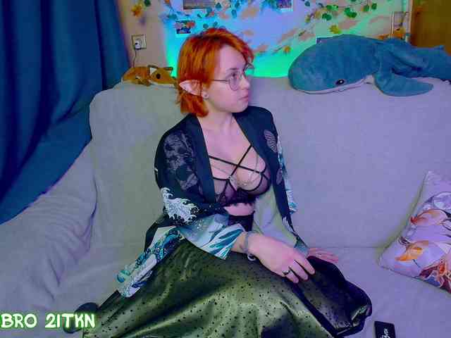 Tricky_Kitsune webcam