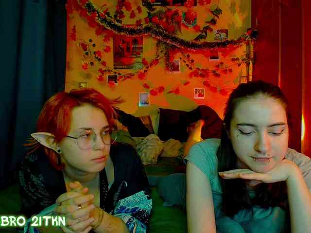 Tricky_Kitsune webcam