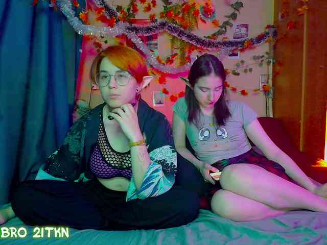 Tricky_Kitsune webcam