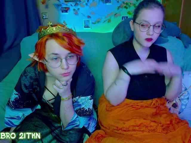 Tricky_Kitsune webcam