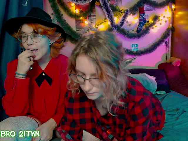 Tricky_Kitsune webcam