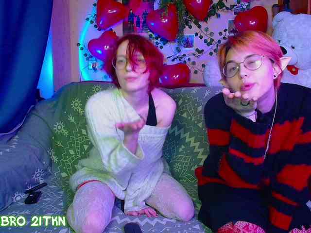 Tricky_Kitsune webcam